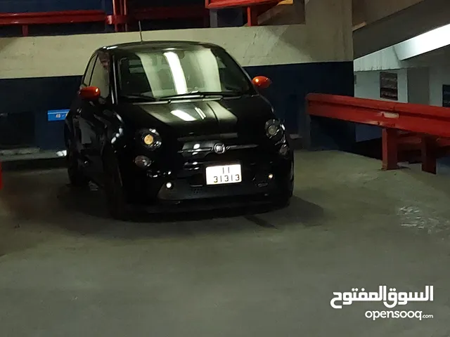 Fiat 500 500e in Amman