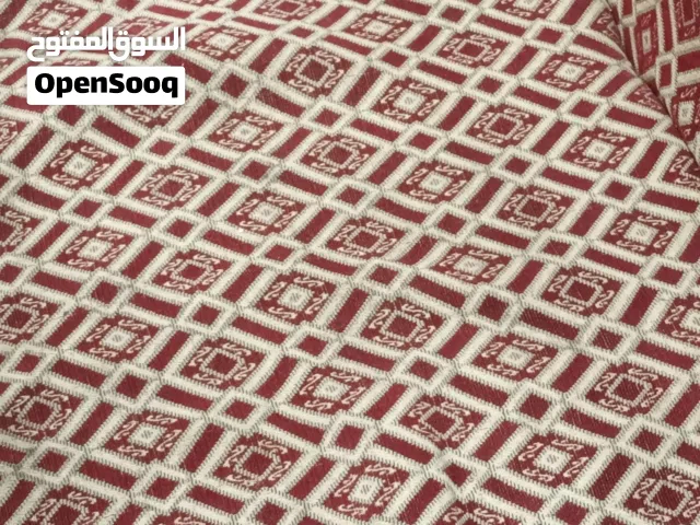 جلسه عربيه كويتيه مستعمله نظيفه 8 قطع و5 تكيات