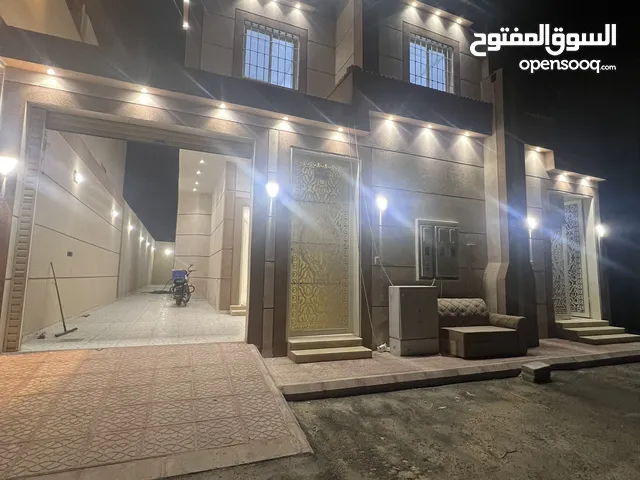 300 m2 3 Bedrooms Townhouse for Sale in Al Riyadh Al-Bayan