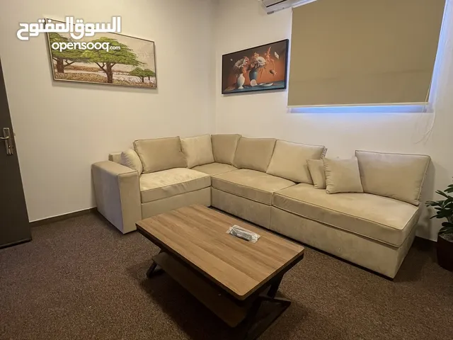 80 m2 1 Bedroom Apartments for Rent in Al Riyadh Al Wadi
