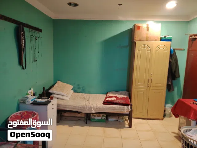 Bed space Available East Riffa