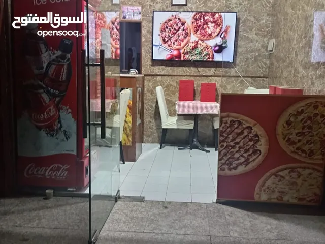 مقهى للبيع بكامل معداته