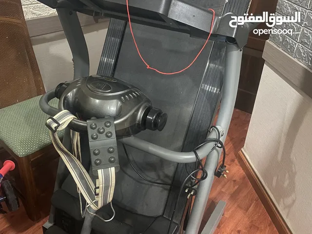 Treadmill Bodycare BC 4000 nbm still like new - used few times