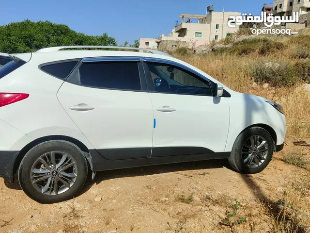 جيب توسان 2014 فل اضافات بنزين للبيع ماش او دفعه و شكات شخصيه