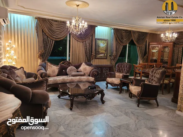 200 m2 3 Bedrooms Apartments for Sale in Amman Deir Ghbar