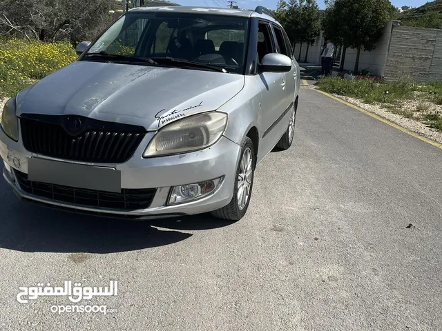 سكودا فابيا 2012
