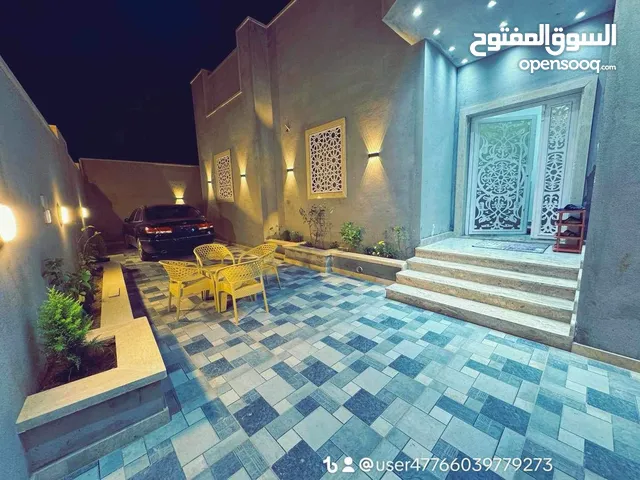 250 m2 5 Bedrooms Villa for Sale in Benghazi Hai Qatar