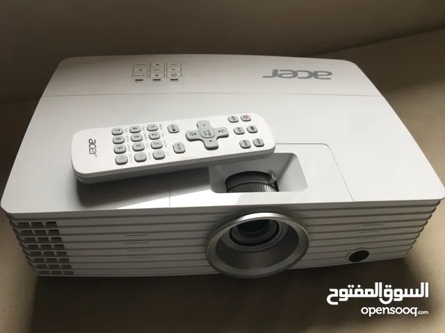 Acer P1185 3200 lumens HD Projector