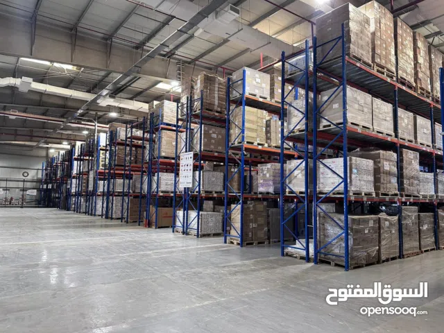 للإيجار سرداب ( مخزن ) في الري 1000م2  مع نزلة سيارة Basement Warehouse in Al-Rai with Truck Ramp