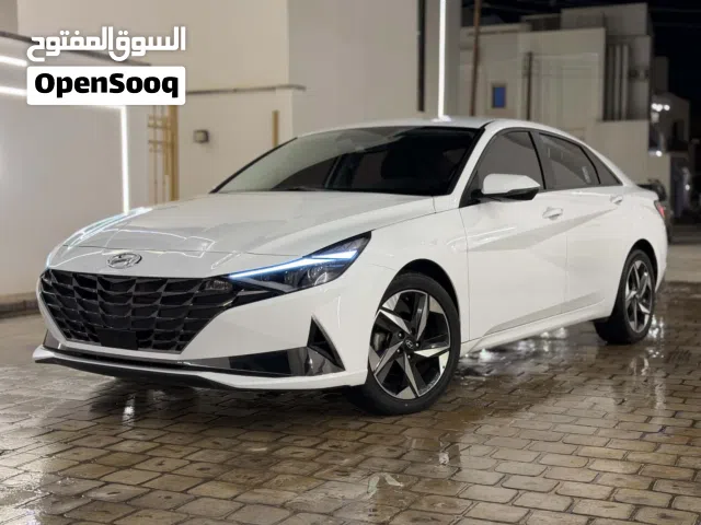 2023 Hyundai Avante Limited