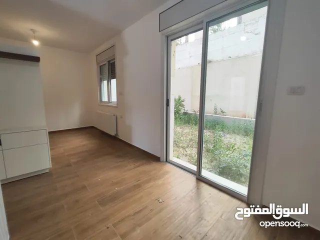 155 m2 2 Bedrooms Apartments for Rent in Ramallah and Al-Bireh Ein Munjid