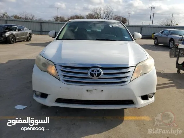 Toyota avalon model 2012 color white miles 253000 custom paper american space