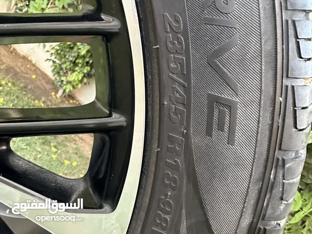 Kumho 18 Tyre & Rim in Tripoli