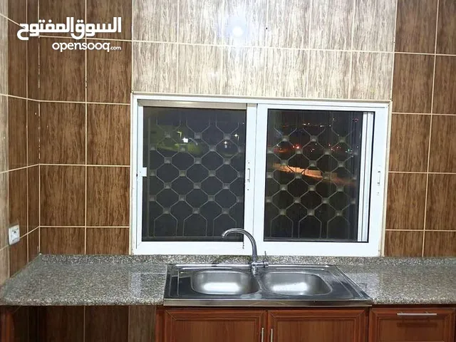 100 m2 2 Bedrooms Apartments for Rent in Zarqa Shomer