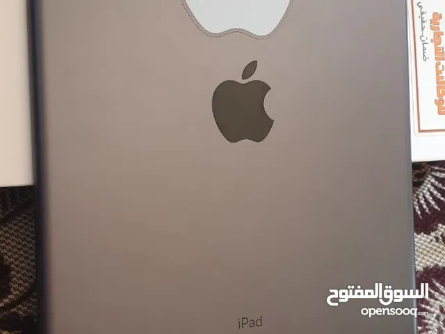 ايباد 9  جهاز نضافه 100%