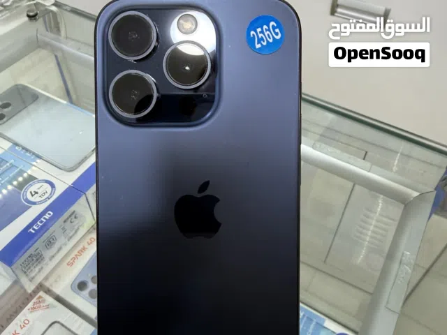 الموديل : ايفون 15 برو  الذاكرة : 256 جيجا  البطارية : 82% بحاله ممتازه اللون : ازرق غامق لون مميز