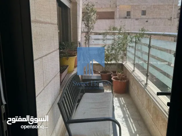 185 m2 3 Bedrooms Apartments for Sale in Amman Shmaisani