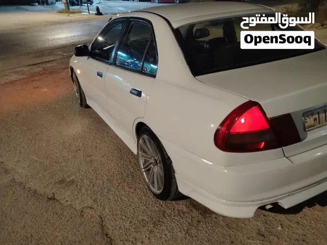 1996 ميتسوبيشي لانسر GL