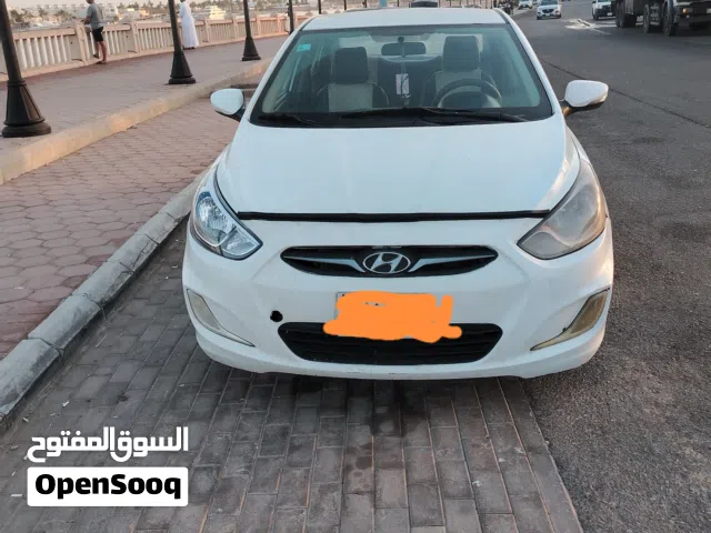 2016 هيونداي اكسنت GLS