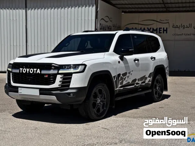 2022 تويوتا لاند كروزر GR Sport