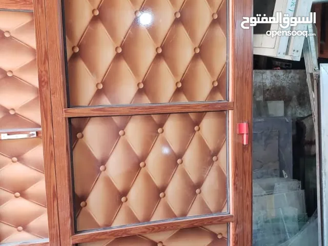 ابواب المنيوم جديد لون خشبي سعودي