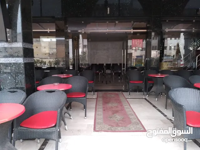 مقهى للبيع