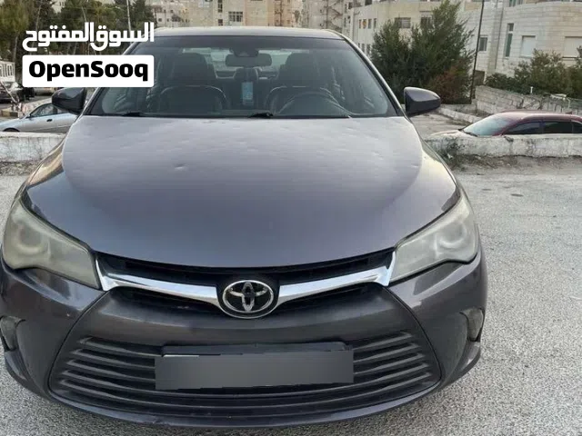 2016 تويوتا كامري XLE