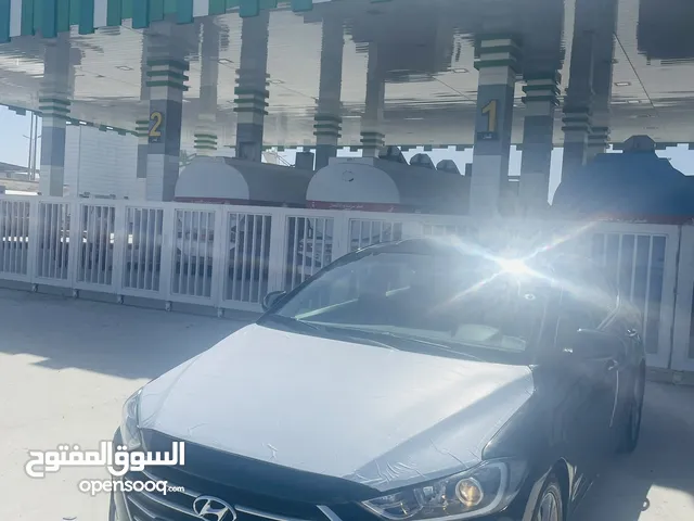 Used Hyundai Elantra in Baghdad