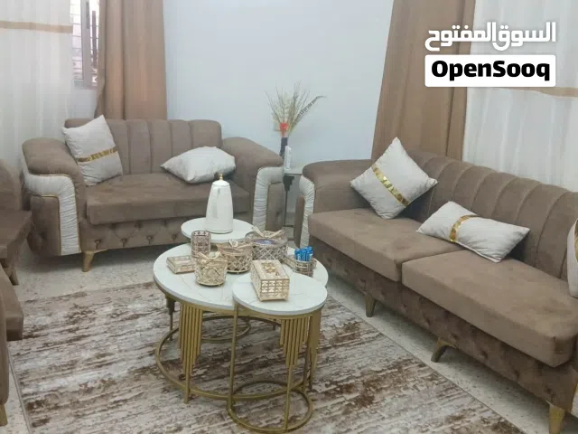 غرفه ضيوف كامله خشبب لايته 18