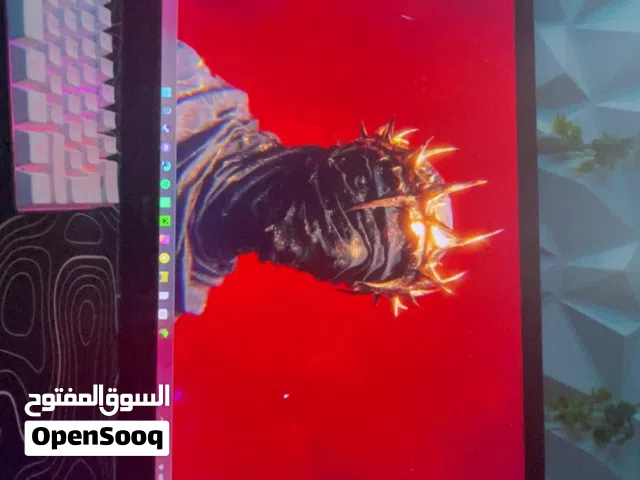 شاشة ممتازه للأفلام و المسلسلات و المباريات و للالعاب و للبيسي و البليستيشن قابل للتفاوض للجادين