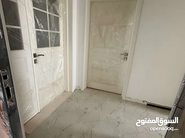 شقة مستقلة مدخل بروحها مكانها صلاح الدين