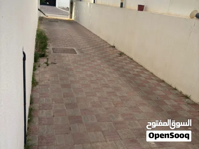 5 Bedroom G+2 Townhouse Fully Furnished