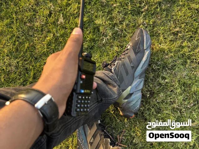 Baofeng UV-5R Dual-Band VHF/UHF 5W Walkie Talkie – High-Power Handheld Radio with 2200mAh Battery