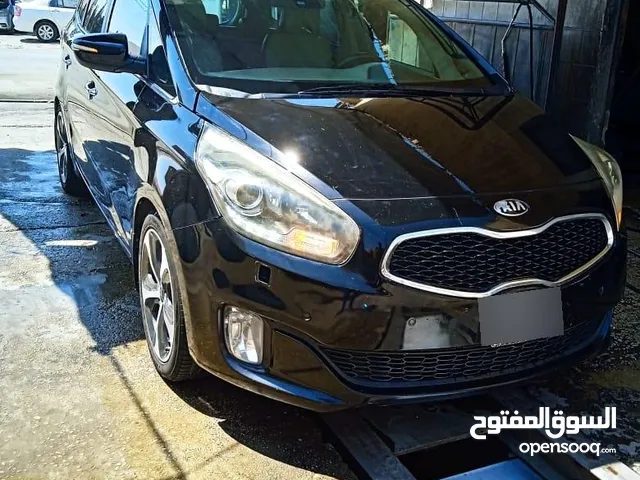 Used Kia Carens in Damascus