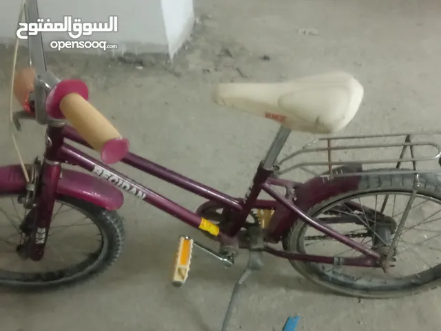 بسكليت BMX أصلي مستعمل خفيف للبيع بسعر 150 شيكل السعر قابل للتفاوض