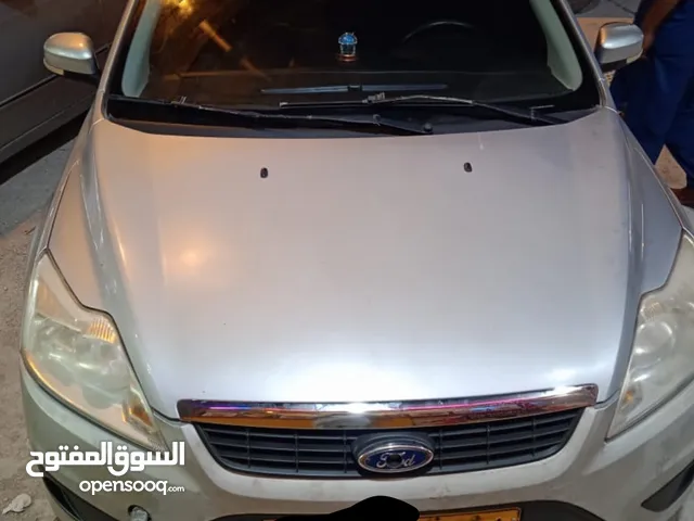 ford focus 2011 price 750