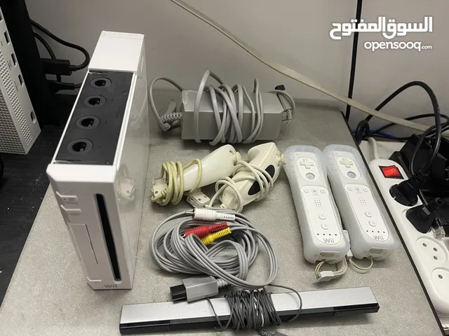 Wii كامل مع جميع اغراضو