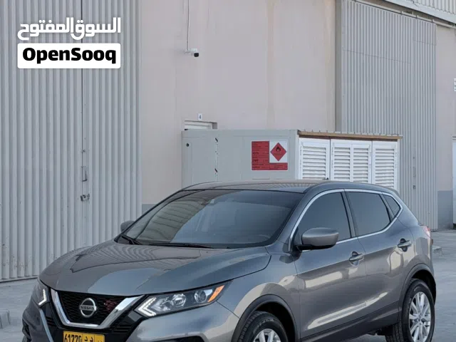 للبيع نيسان روج.