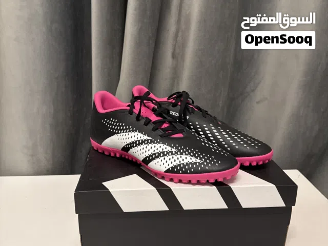 حذاء اديداس اصلي