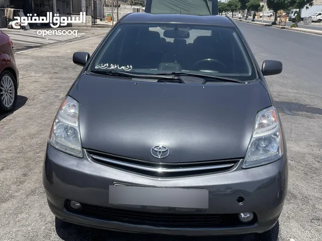 Used Toyota Prius in Amman