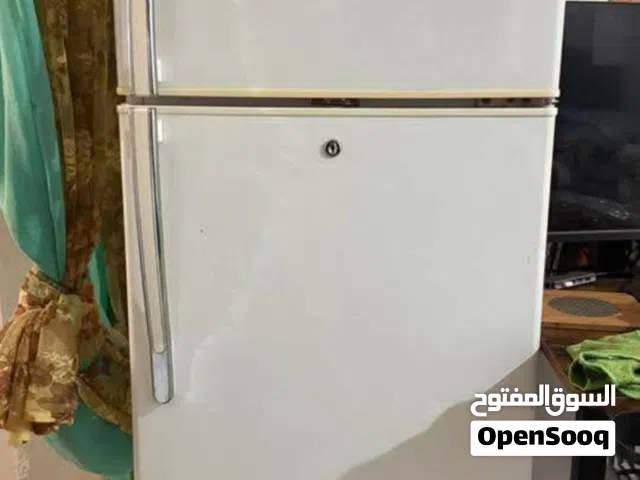 ثلاجة مستعمله استعمال شخصي