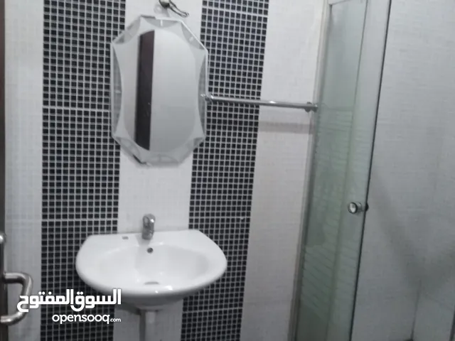 150 m2 Studio Apartments for Rent in Amman University Street