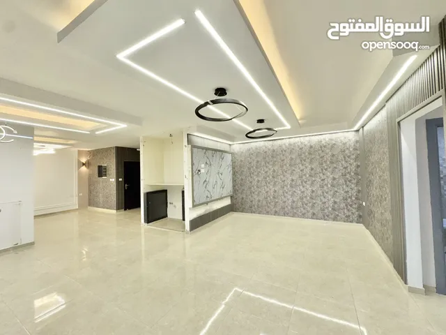 الشرع الرئيسي قرب الشني
