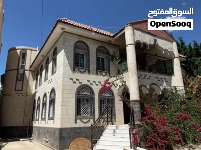 800 m2 More than 6 bedrooms Villa for Rent in Sana'a Diplomatic Area