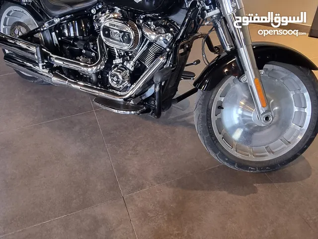 هارلي ماشيه 1400 كيلوا
