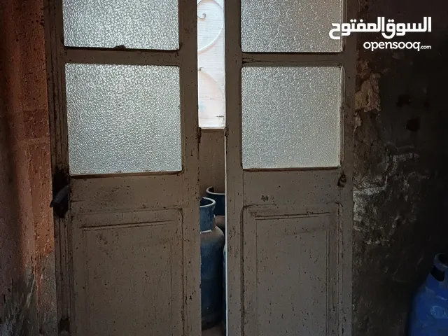 ابواب وشبابيك مستعملة