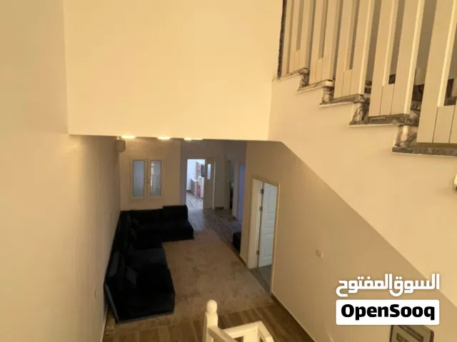 9 استراحات .شاليهات . بيع . دورين . جاهزات للتسليم . القويعه . على البحر . معاها ارض 500 م فاضيه .