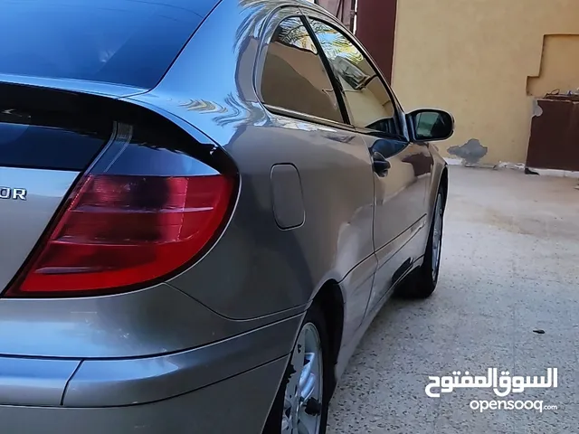مرسيدس بنز C 180 Coupe للبيع في ليبيا : مستعملة وجديدة : مرسيدس بنز C 180  Coupe بارخص سعر