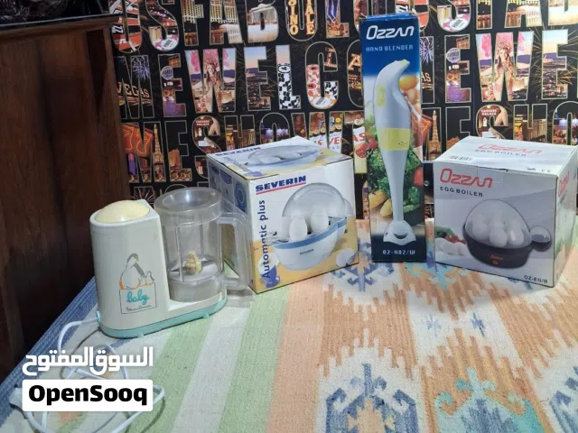 مجموعة متفرقات بحالة جيدة