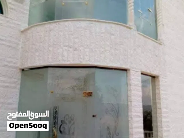 توريد، تركيب، صيانة  جميع اعمال الزجاج السيكوريت واجهات معمارية ، محلات تجارية وصيانة للشركات